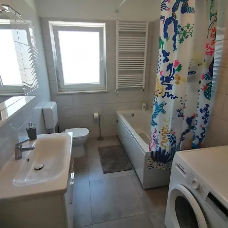 Dunja Apartment *